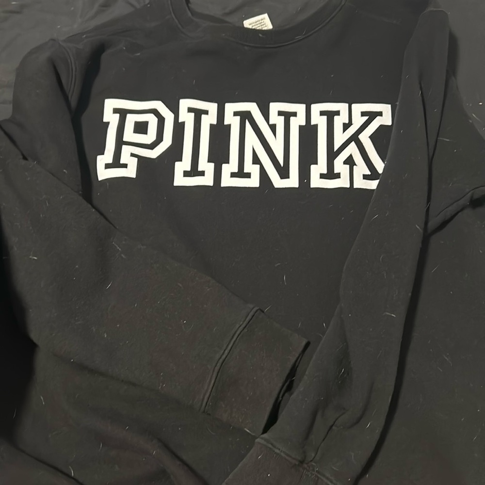Size M Pink sweatshirt